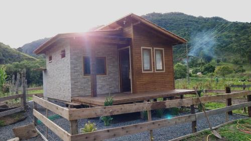 Cabanas Quatro Irmãos - Nó de Pinho