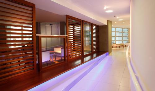 ศูนย์ธุรกิจ, Hotel Club la Font des Horts in ไฮเยเรส