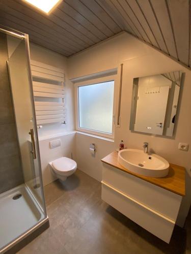 Bathroom, Ferienhaus Zum Talblick in Oberraden