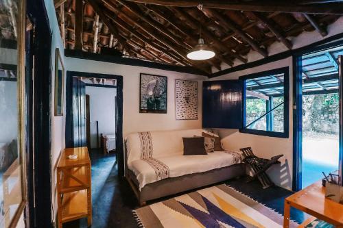 Casa rustica estilo pescador proximo ao centrinho da Ilhabela