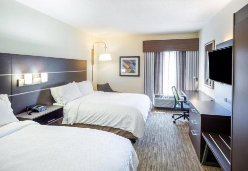 Holiday Inn Express Hotel & Suites Fort Payne