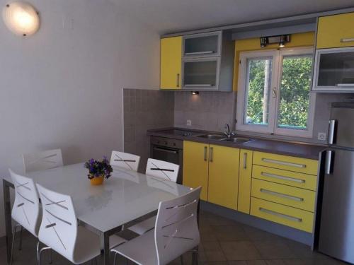 Apartment Marija - image 12