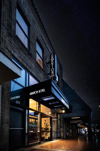 A szálláshely kívülről, The Horton Hotel in Boone