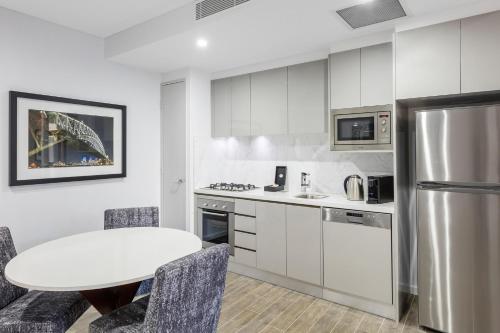 Meriton Suites Mascot Central - image 11