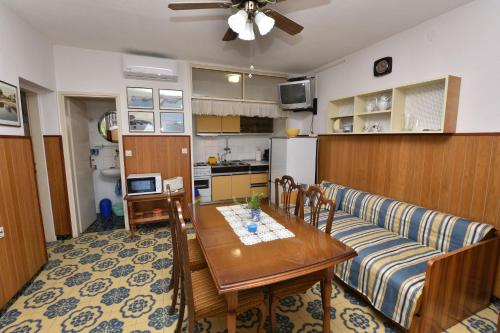 Two-Bedroom Apartment Standard image 9