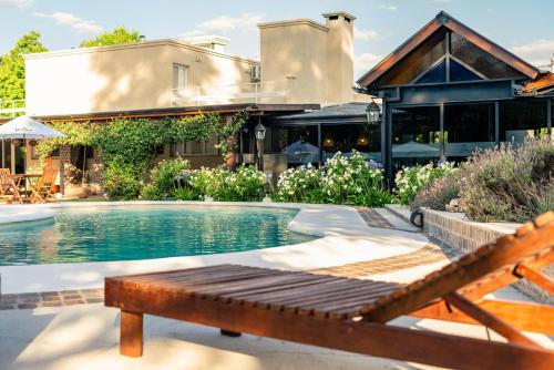 Peldbaseins, Hotel Chapaqñan (Hotel Chapaqnan) in Villa Del Dique