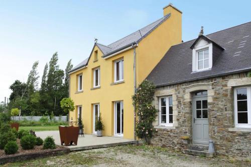 Country house, Canville-la-Rocque