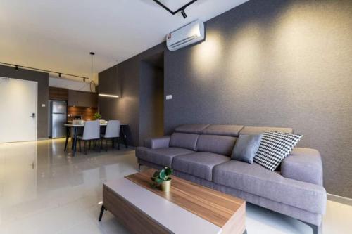 NEW! Modern Classy Luxury United Point现代优雅奢华 6pax NEW! Modern Classy Luxury United Point现代优雅奢华 6pax