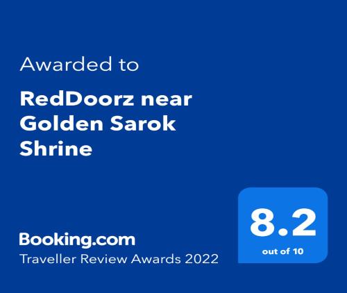 . RedDoorz near Golden Sarok Shrine