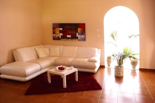 Holiday Home Castiglione di Sicilia - ISI01204-F - image 6