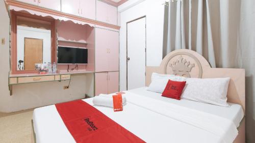 Royal Grande Beach Resort Room Type - Queen Room