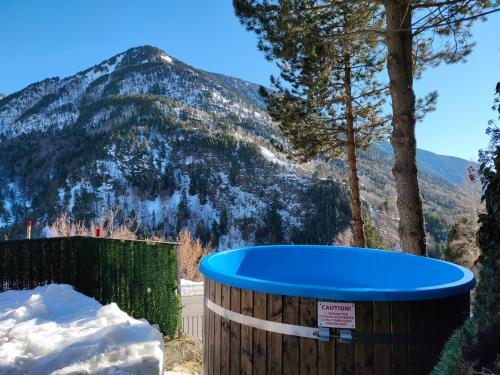 Magic Borda Puntal HUT 7983 in Ordino