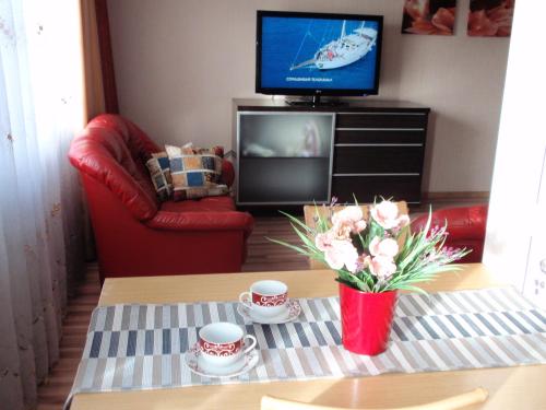 zonă comună salon/TV, Central Cietoksna Street Apartment in Daugavpils