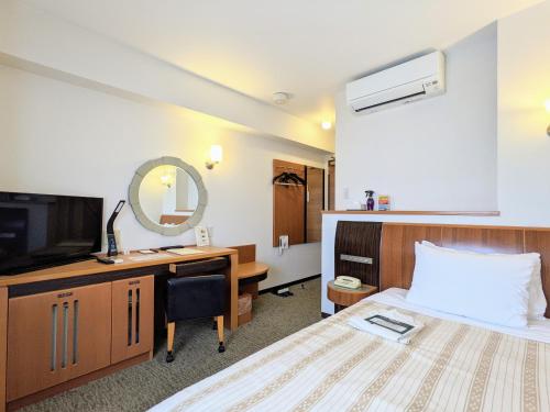 room detail thumbnail 1