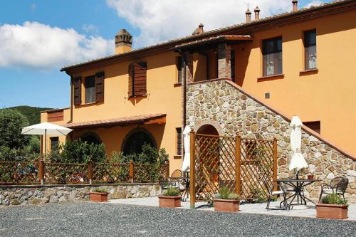  Holiday residence Podere Scaforno, Castelnuovo Miserico, Pension in Castelnuovo della Misericordia