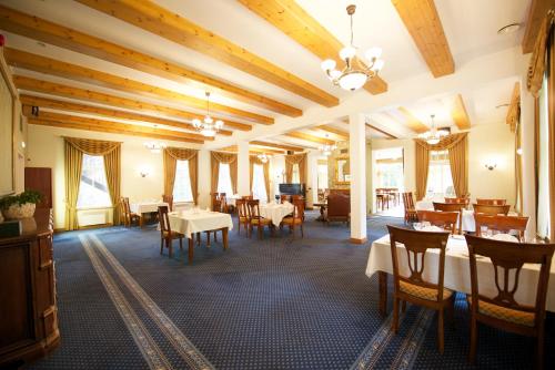 Restaurant, Villa Hotel Theresa in Rakvere
