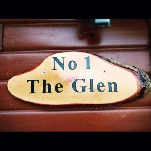 No 1 The Glen