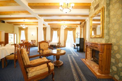 Restaurant, Villa Hotel Theresa in Rakvere