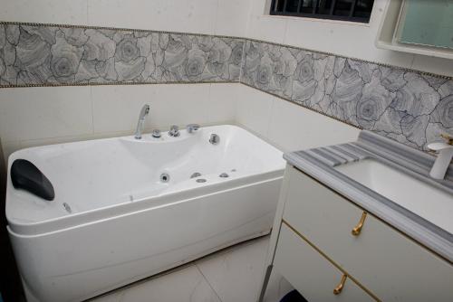 Kigali Glory Apartment
