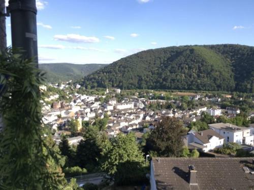 B&B Bad Ems - Haus Lahntalblick - Bed and Breakfast Bad Ems