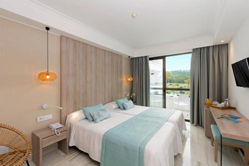 Hotel Palmira Paguera & Suites in Paguera