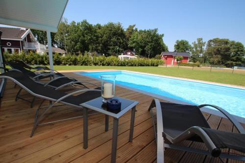 Ferienhaus mit Pool und Sauna am Dümmer See, Dümmer