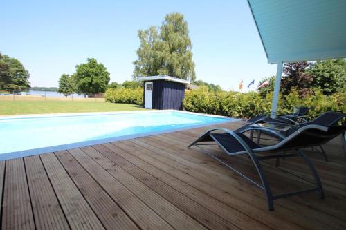 Ferienhaus mit Pool und Sauna am Dümmer See, Dümmer