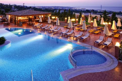  Apartment in Koutouloufari with pool in Limenas Chersonisou
