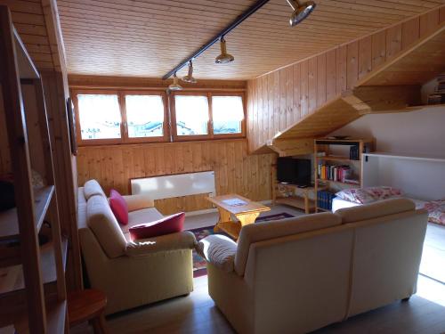 Confortevole mansarda di montagna in Poschiavo, Schweiz