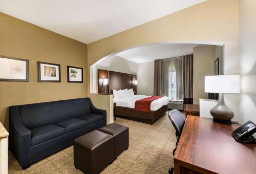 Comfort Suites Monroe