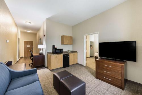 Comfort Suites Monroe