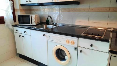 廚房, Riaño en las Montañas de Carmen VUT-LE-4950 (Riano en las Montanas de Carmen VUT-LE-4950) in 里亞諾