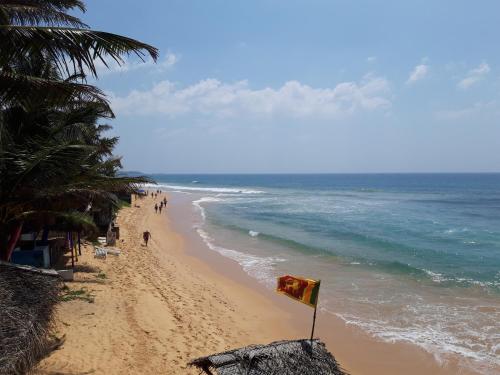 New Imperial Hotel – Hikkaduwa, CO