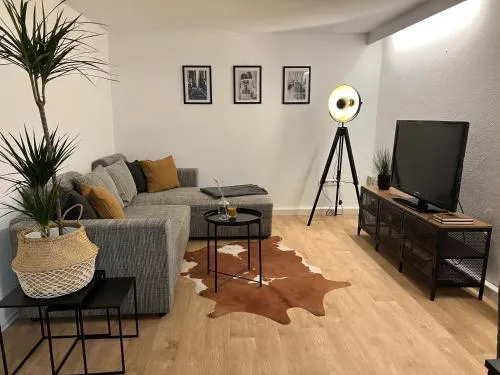 MODERNES HAUS FÜR 7 GÄSTE 90m2 TV NETFLIX WLAN in Momlingen, Deutschland