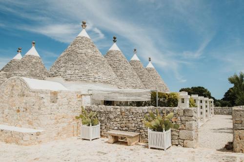 Nina Trulli Resort - Masseria San Francesco - Monopoli