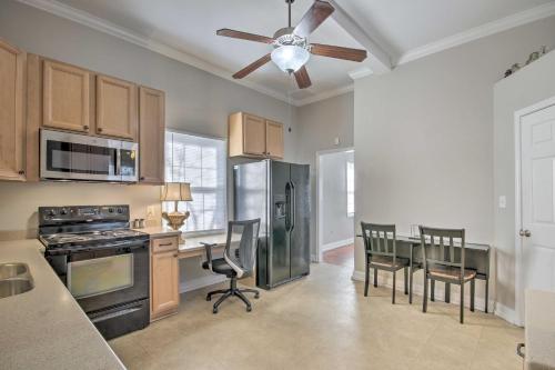 Columbia Home with Spacious Yard Less Than 2 Mi to Dtwn in Columbia, USA