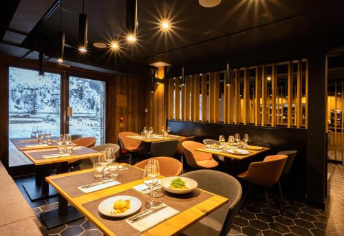 Food and beverages, Tetras Lodge by Les Etincelles in Tignes