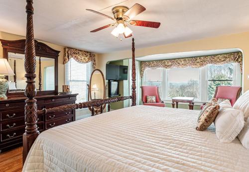 Echo Mountain Inn, Hendersonville (foto 10)