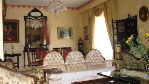 CASA PARISI