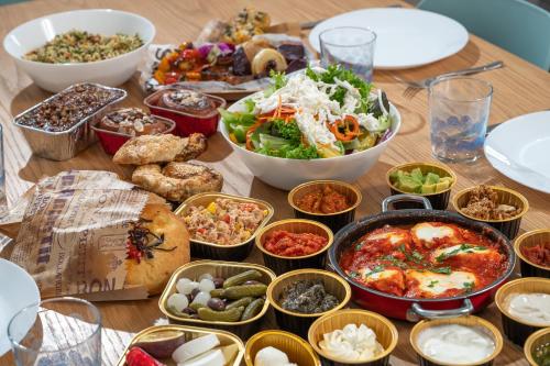 Food and beverages, סול אכזיב - אתנחתא על החוף in Nahariyya