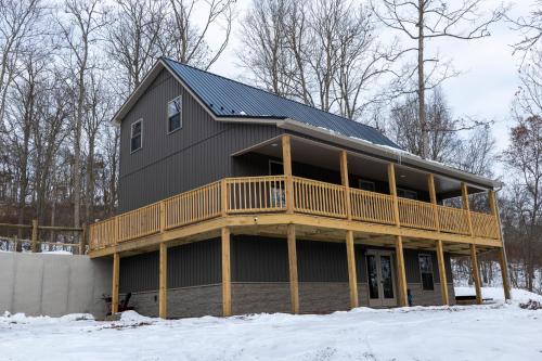NEW!! House Near Raystown Lake in Peaceful Wooded Area in Huntingdon, USA