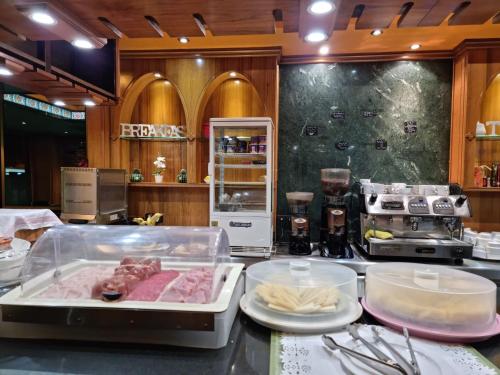 Comida y bebida, Hotel Jardin de Aranjuez in Aranjuez