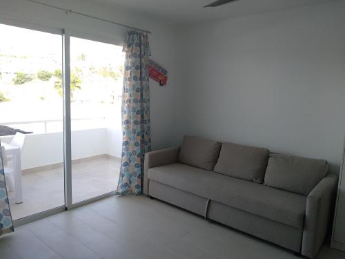 ISLAND iv544 - image 2