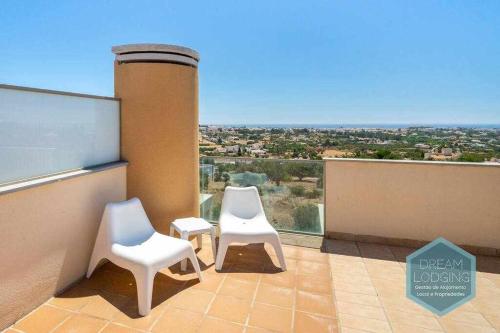 Patroves Sea View - Dream Lodging
