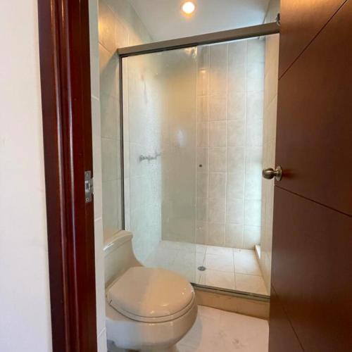 Apartasuit Vacacional en El Poblado Medellín, Medellín (Foto 10)