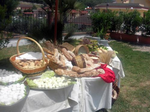 Hotel Ristorante Belvedere - image 11