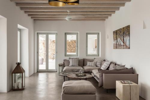 The Mykonist Executive Villa Elia Beach The Mykonist Executive Villa Elia Beach