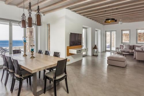 The Mykonist Executive Villa Elia Beach The Mykonist Executive Villa Elia Beach