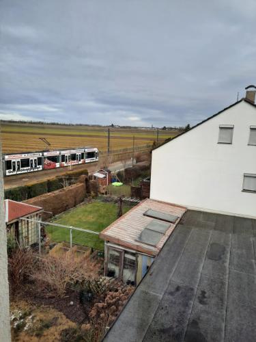 Privatzimmer in Augsburg-Haunstetten in 柯尼希斯布倫