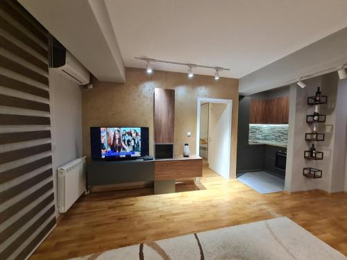 Marand Apartment, Skopje